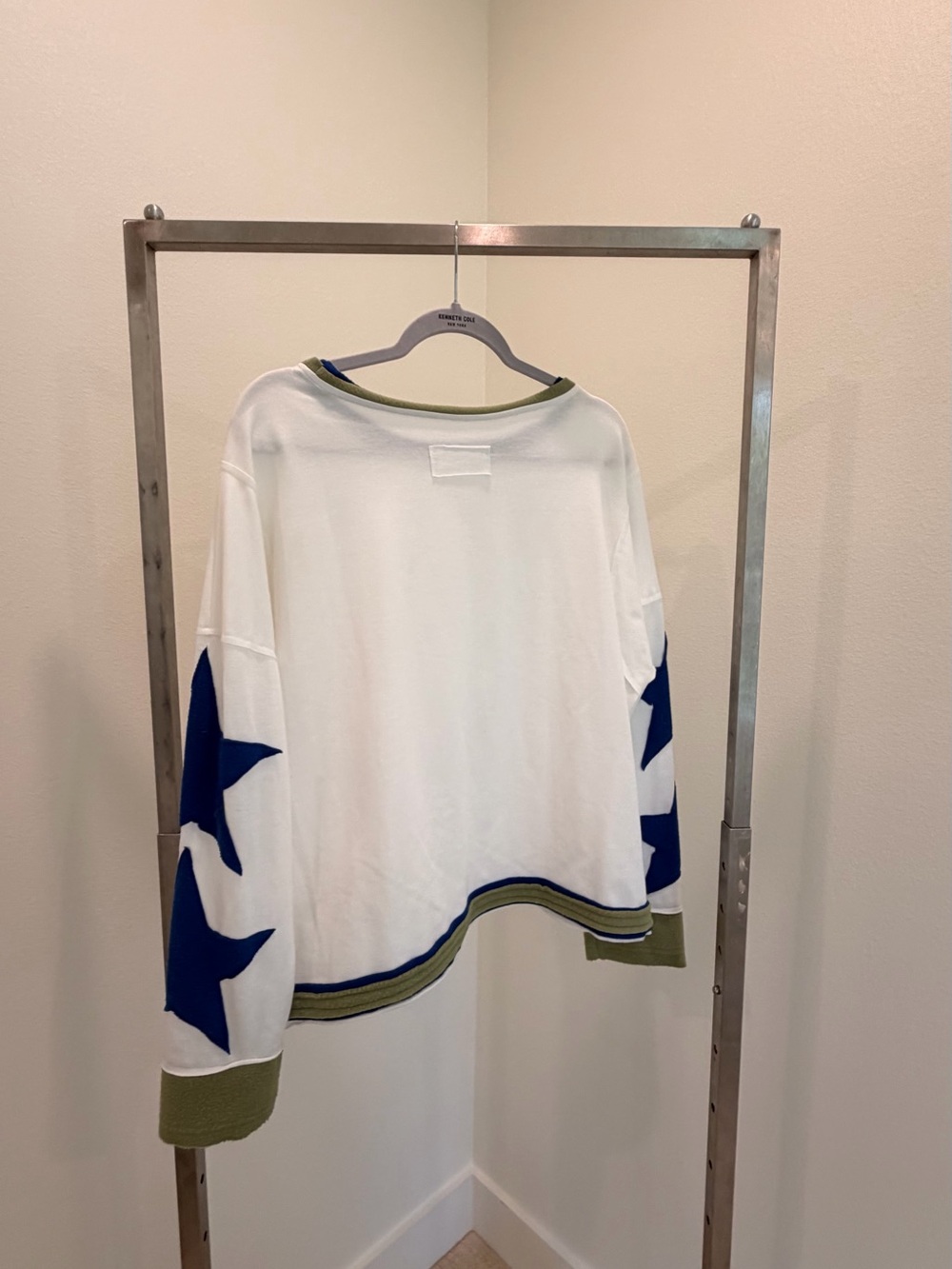 Amazon White Sweatshirt with Blue Star Sleeves - Picture 4 of 5